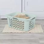Panier à linge Sterilite, Panier à linge en plastique avec poignées
