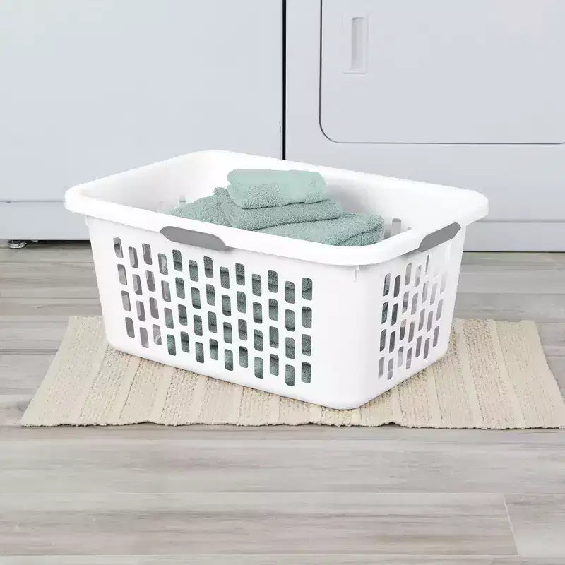 Panier à linge Sterilite, Panier à linge en plastique avec poignées