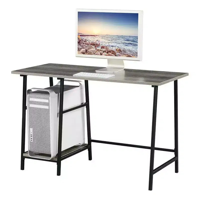 Bureau d'ordinateur HomeStock de 71 cm de haut en bois composite noir avec tiroir universel