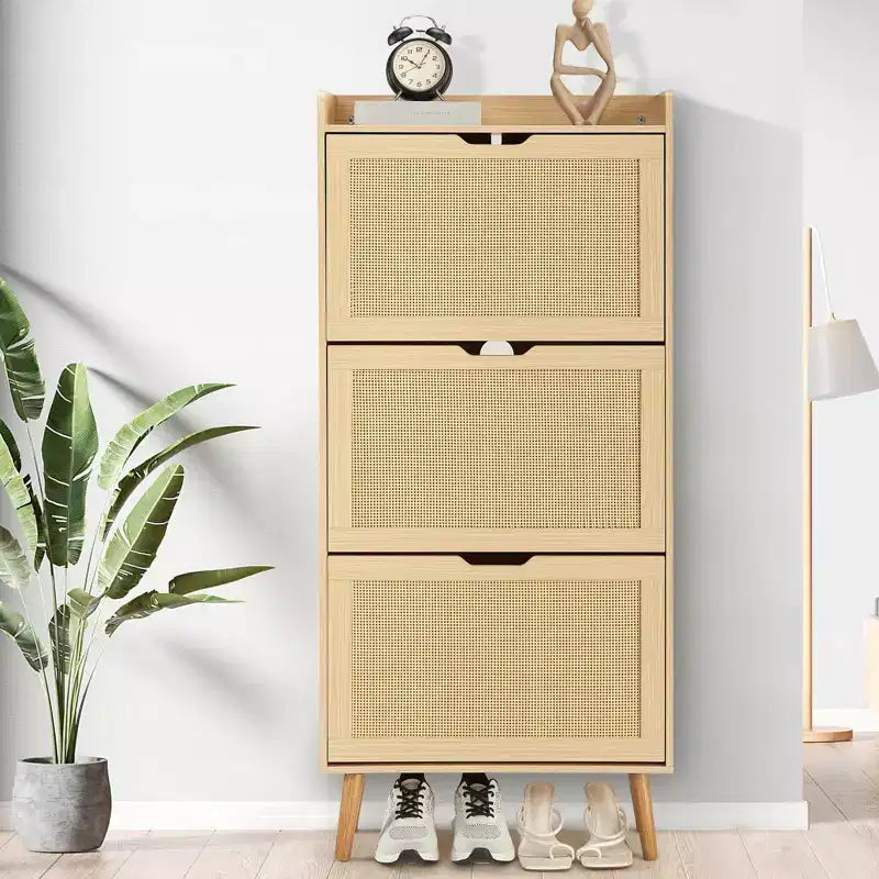Banc de rangement fin à chaussures à 3 tiroirs avec façade en rotin tressé, organiseur de rangement à 6 niveaux peu encombrant pour entrée, couloir et véranda, 52,9 po