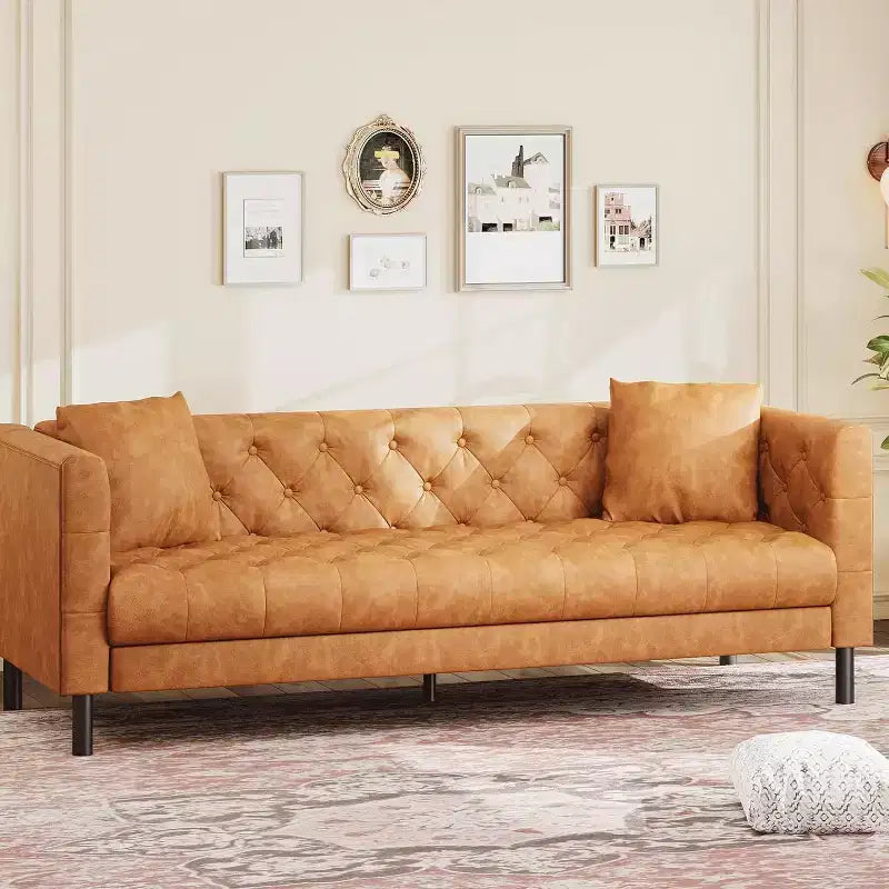 Canapé en cuir moderne du milieu du siècle pour salon, canapé Chesterfield avec sièges profonds et 2 oreillers, canapé 3 places avec canapé en cuir capitonné