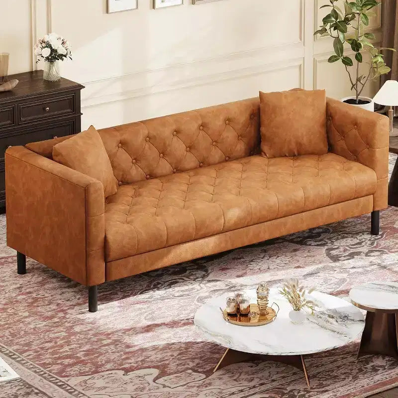 Canapé en cuir moderne du milieu du siècle pour salon, canapé Chesterfield avec sièges profonds et 2 oreillers, canapé 3 places avec canapé en cuir capitonné