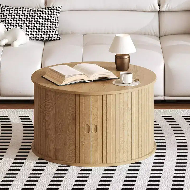 Table basse ronde de 28 pouces avec rangement, table d'appoint cannelée moderne du milieu du siècle avec porte à tambour coulissante pour le salon