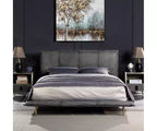 Lit Metis King en cuir grainé gris Acme Furniture