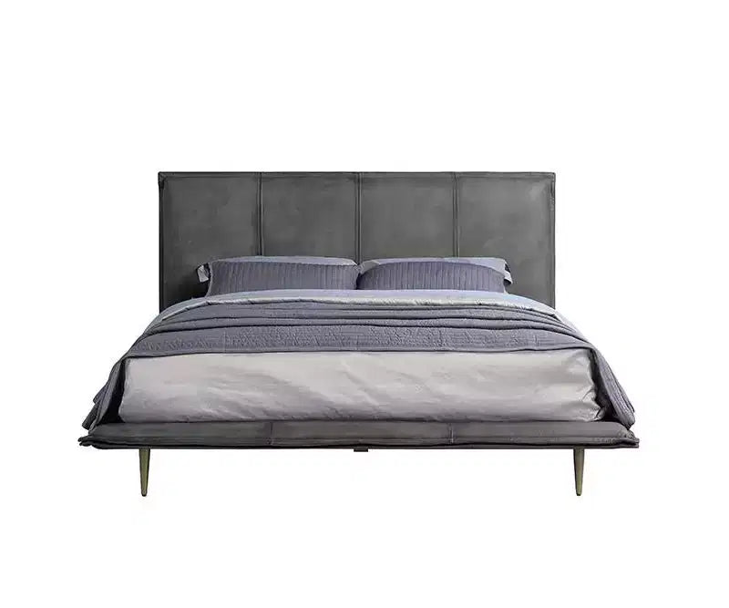 Lit Metis King en cuir grainé gris Acme Furniture