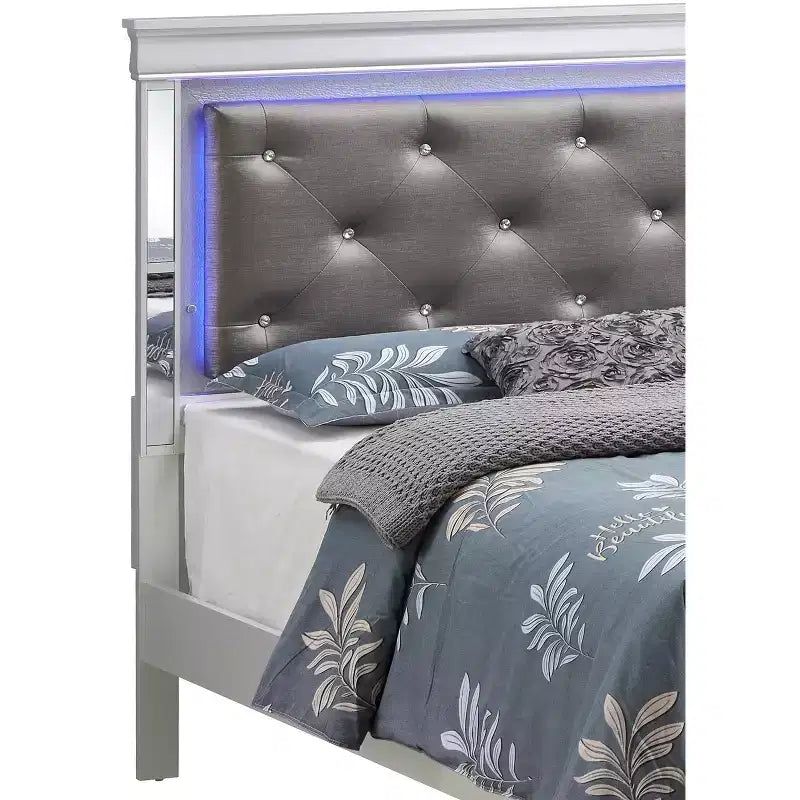 Lits panneaux Passion Furniture Verona et Queen