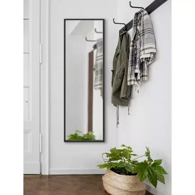 Miroir Mural Décoratif Encadré Travis 16 x 48 - Kate & Laurel All Things Decor