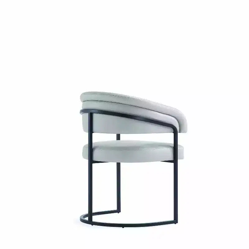 Manhattan Comfort Lot de 2 Chaises de Salle à Manger Modernes Capitonnées en Similicuir Augusta