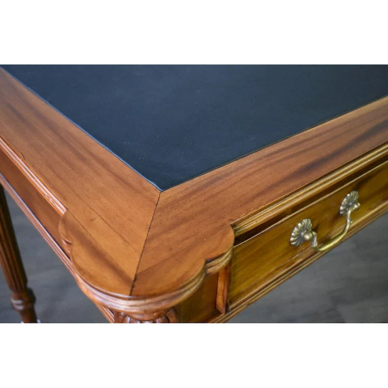 Bureau victorien en acajou massif, brun foncé / brun clair, avec plateau en cuir noir et 3 tiroirs – Unité simple